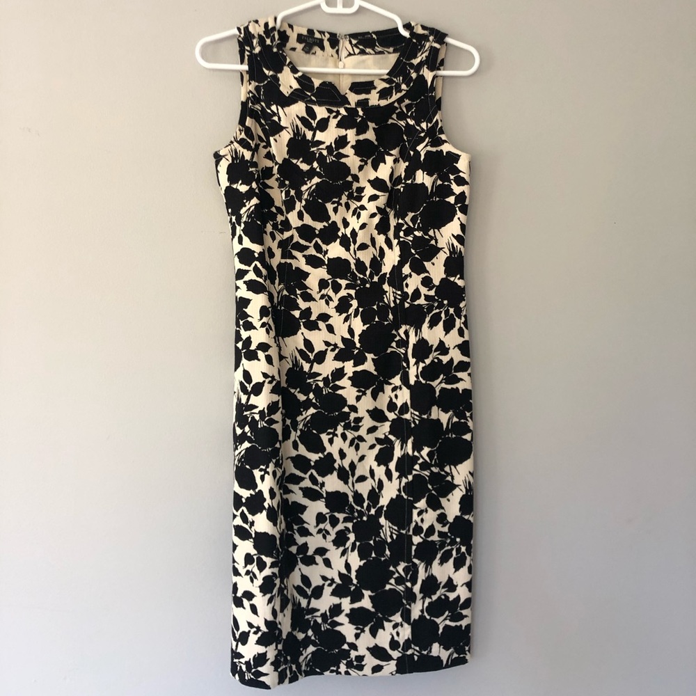 black and white floral knee length dress